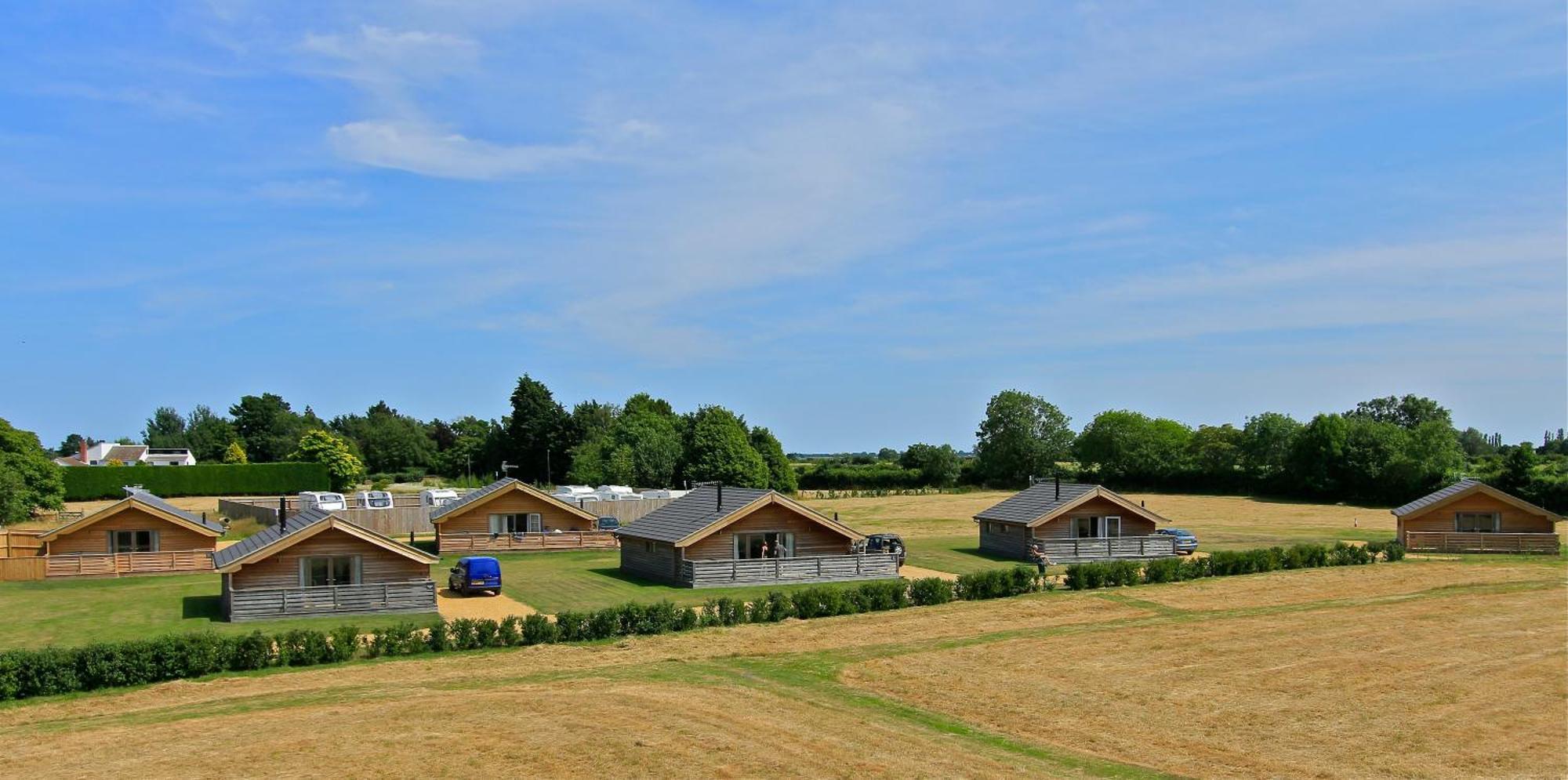 Fields End Lodges Doddington  Екстер'єр фото