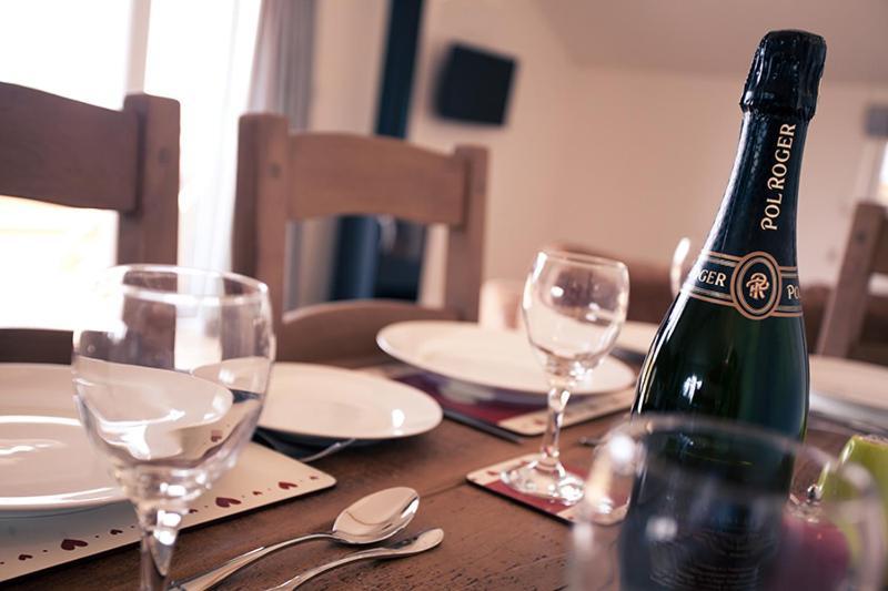 Fields End Lodges Doddington  Екстер'єр фото
