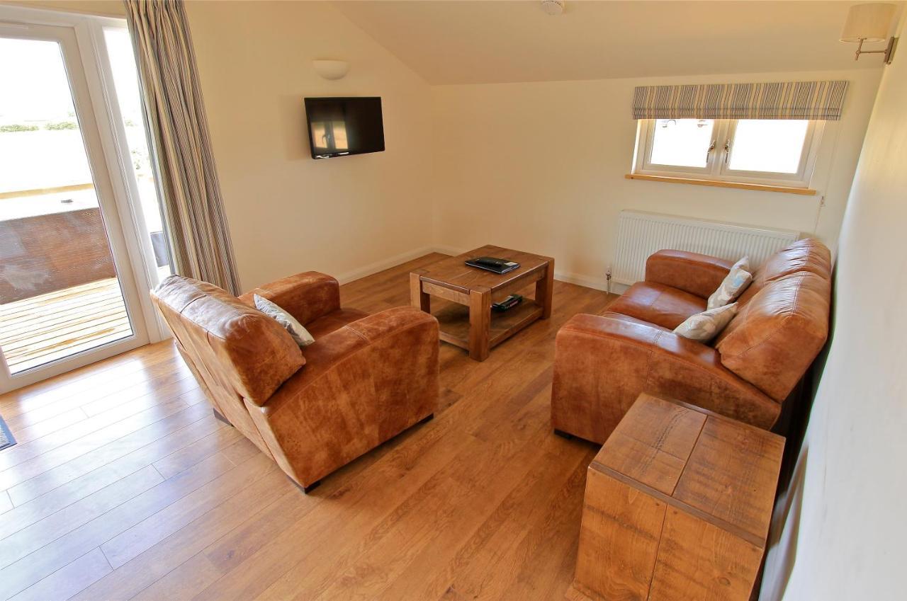 Fields End Lodges Doddington  Екстер'єр фото