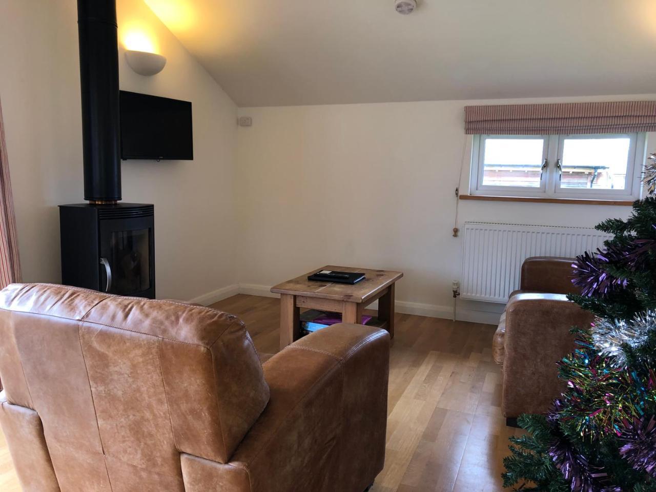 Fields End Lodges Doddington  Екстер'єр фото