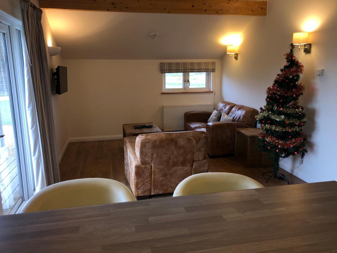 Fields End Lodges Doddington  Екстер'єр фото