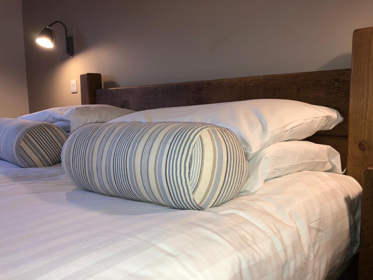 Fields End Lodges Doddington  Екстер'єр фото