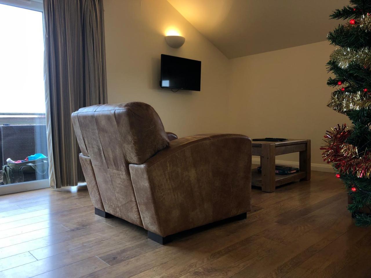 Fields End Lodges Doddington  Екстер'єр фото