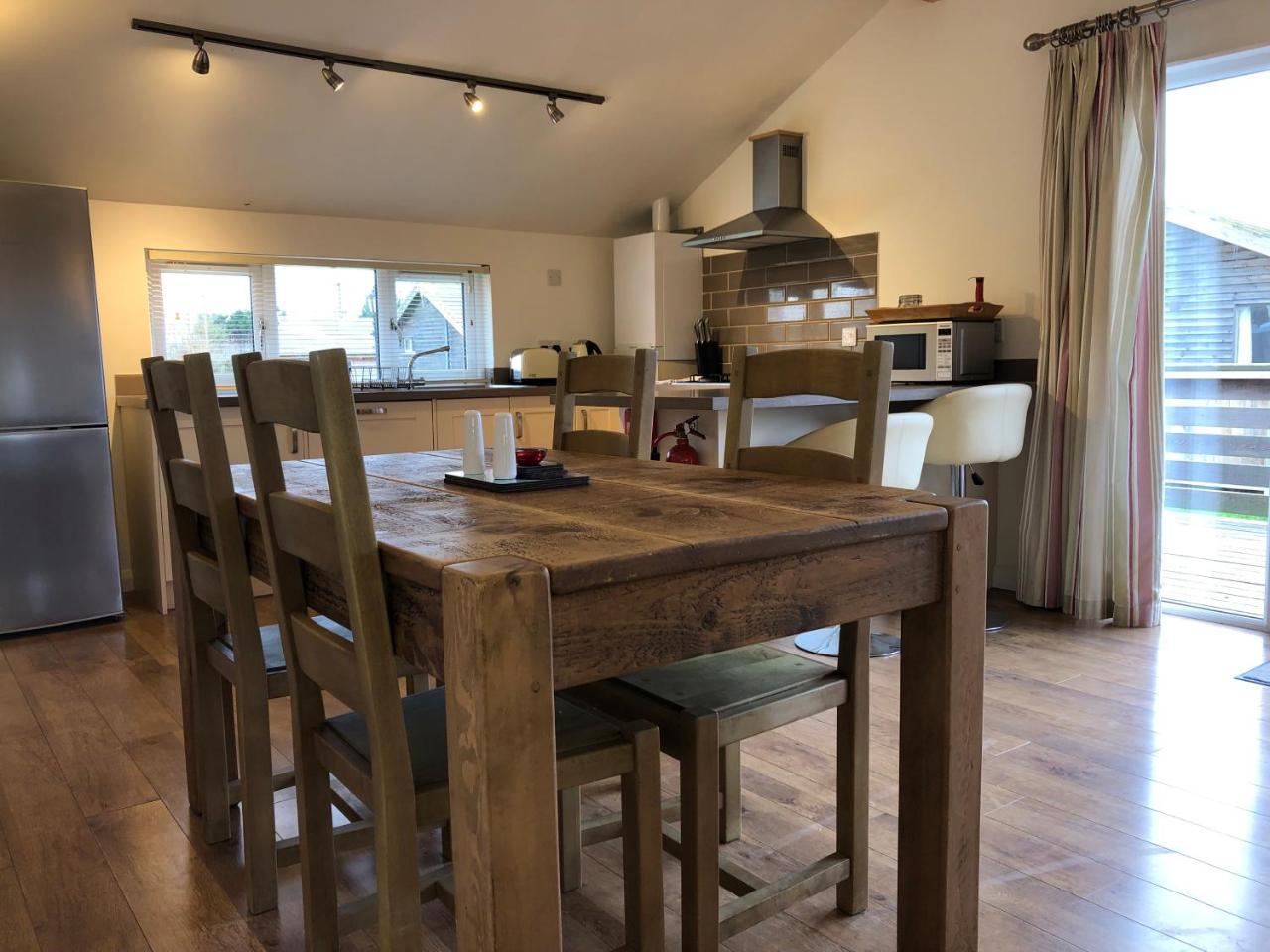 Fields End Lodges Doddington  Екстер'єр фото