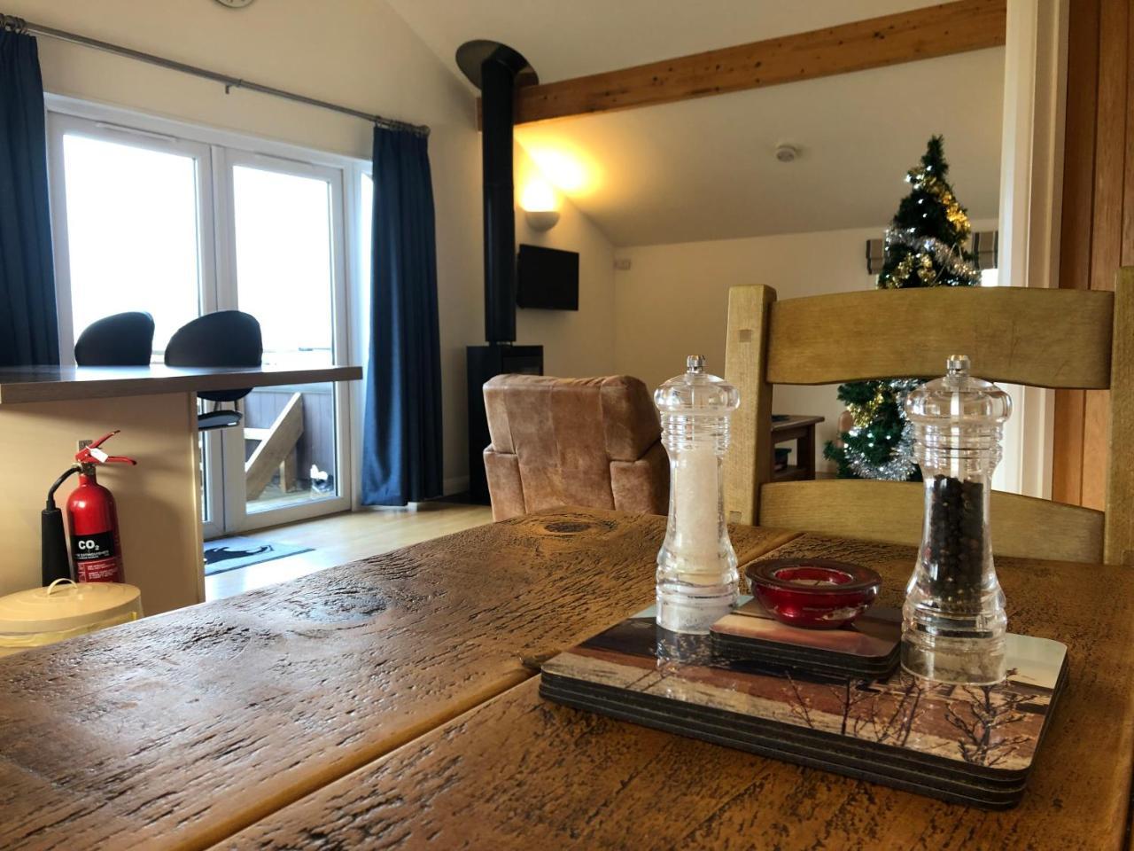 Fields End Lodges Doddington  Екстер'єр фото